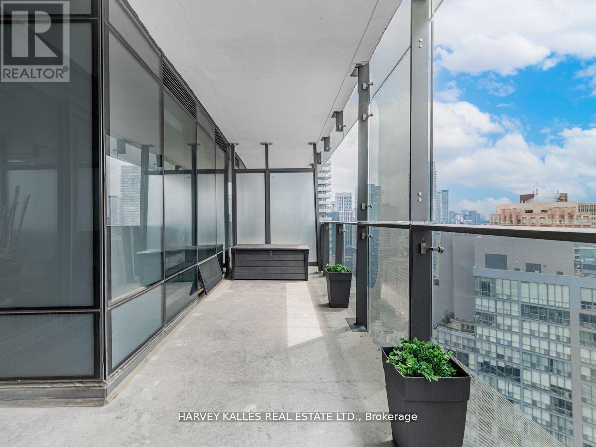 2806 - 5 St Joseph Street, Toronto, Ontario  M4Y 1Z3 - Photo 19 - C12901488