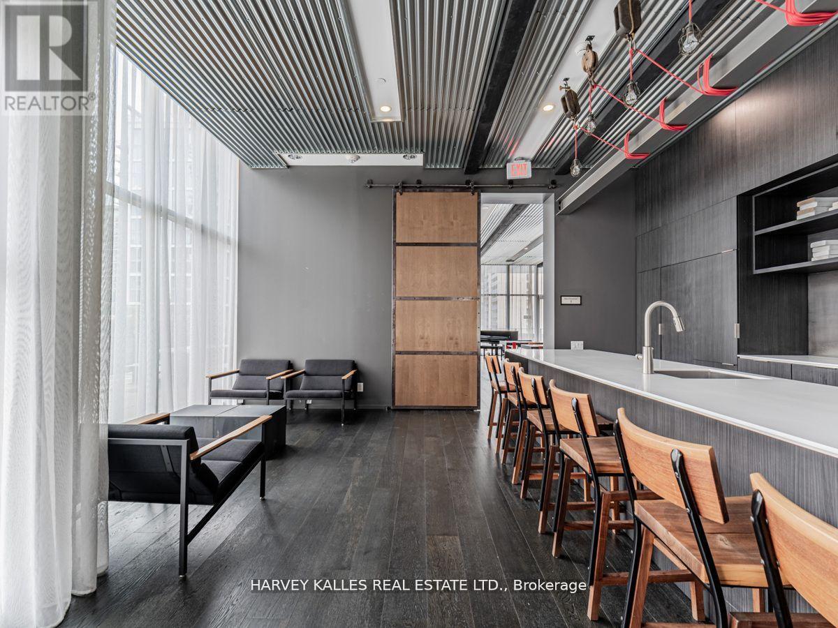 2806 - 5 St Joseph Street, Toronto, Ontario  M4Y 1Z3 - Photo 31 - C12901488