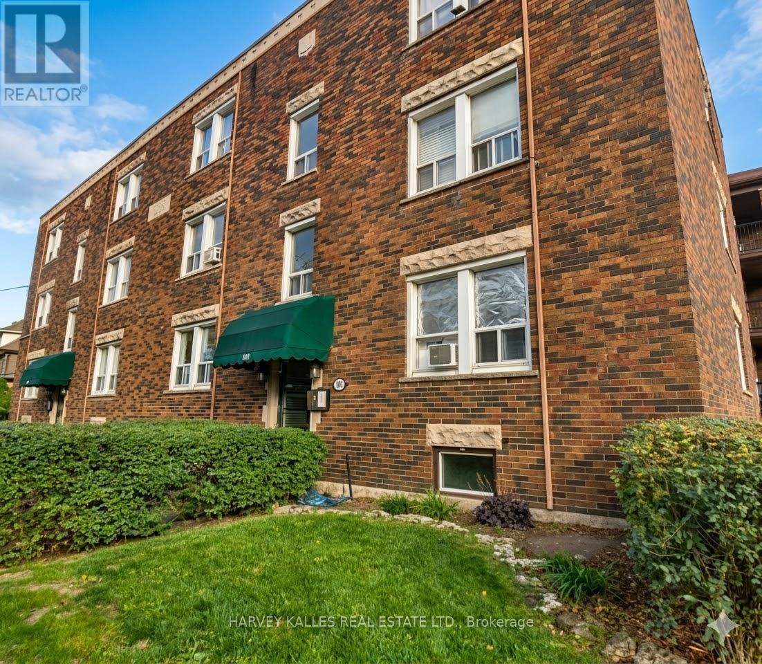 4 - 101 CONNAUGHT AVENUE S, Hamilton, Ontario