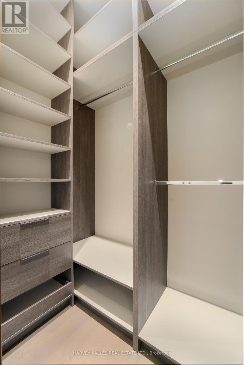 2002 - 215 Lonsdale Road, Toronto, Ontario  M4V 1W7 - Photo 14 - C12906736