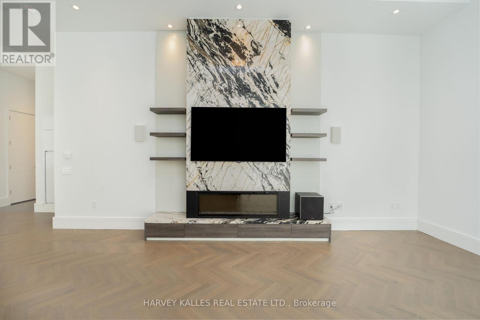 2002 - 215 Lonsdale Road, Toronto, Ontario  M4V 1W7 - Photo 5 - C12906736