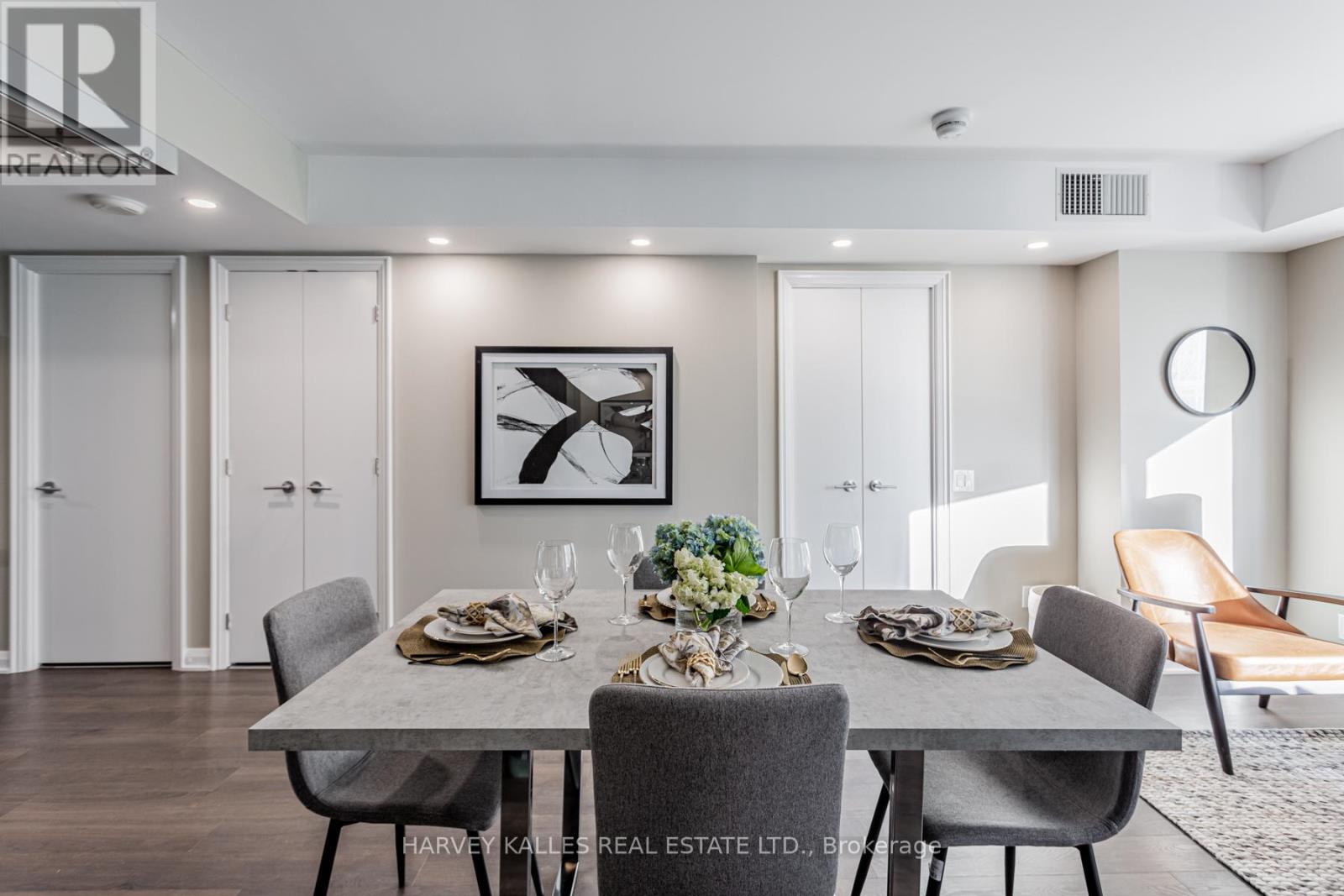 2308 - 155 Yorkville Avenue, Toronto, Ontario  M5R 1C4 - Photo 11 - C12908268