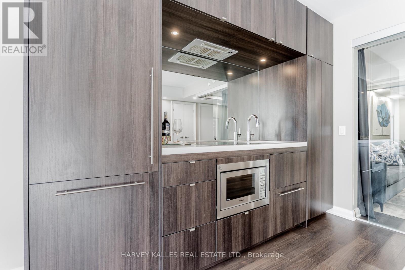 2308 - 155 Yorkville Avenue, Toronto, Ontario  M5R 1C4 - Photo 14 - C12908268