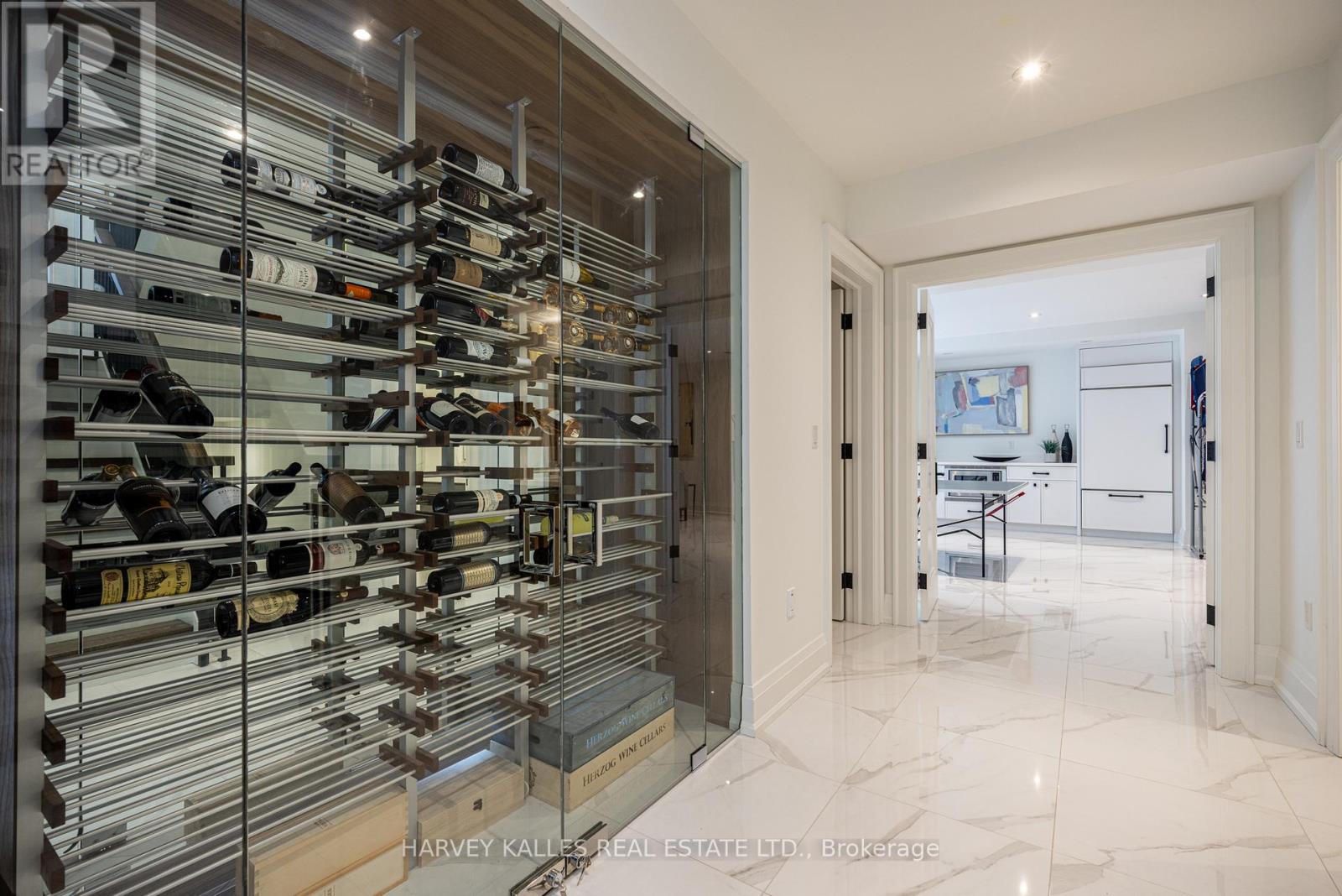 264 Cortleigh Boulevard, Toronto, Ontario  M5N 1P7 - Photo 39 - C12909036