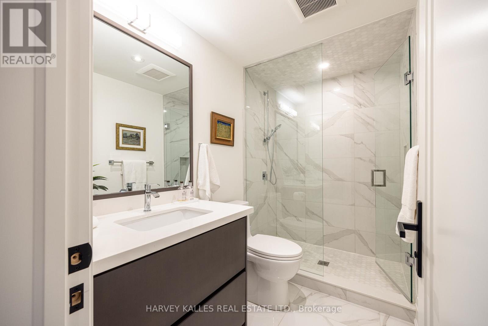 264 Cortleigh Boulevard, Toronto, Ontario  M5N 1P7 - Photo 40 - C12909036