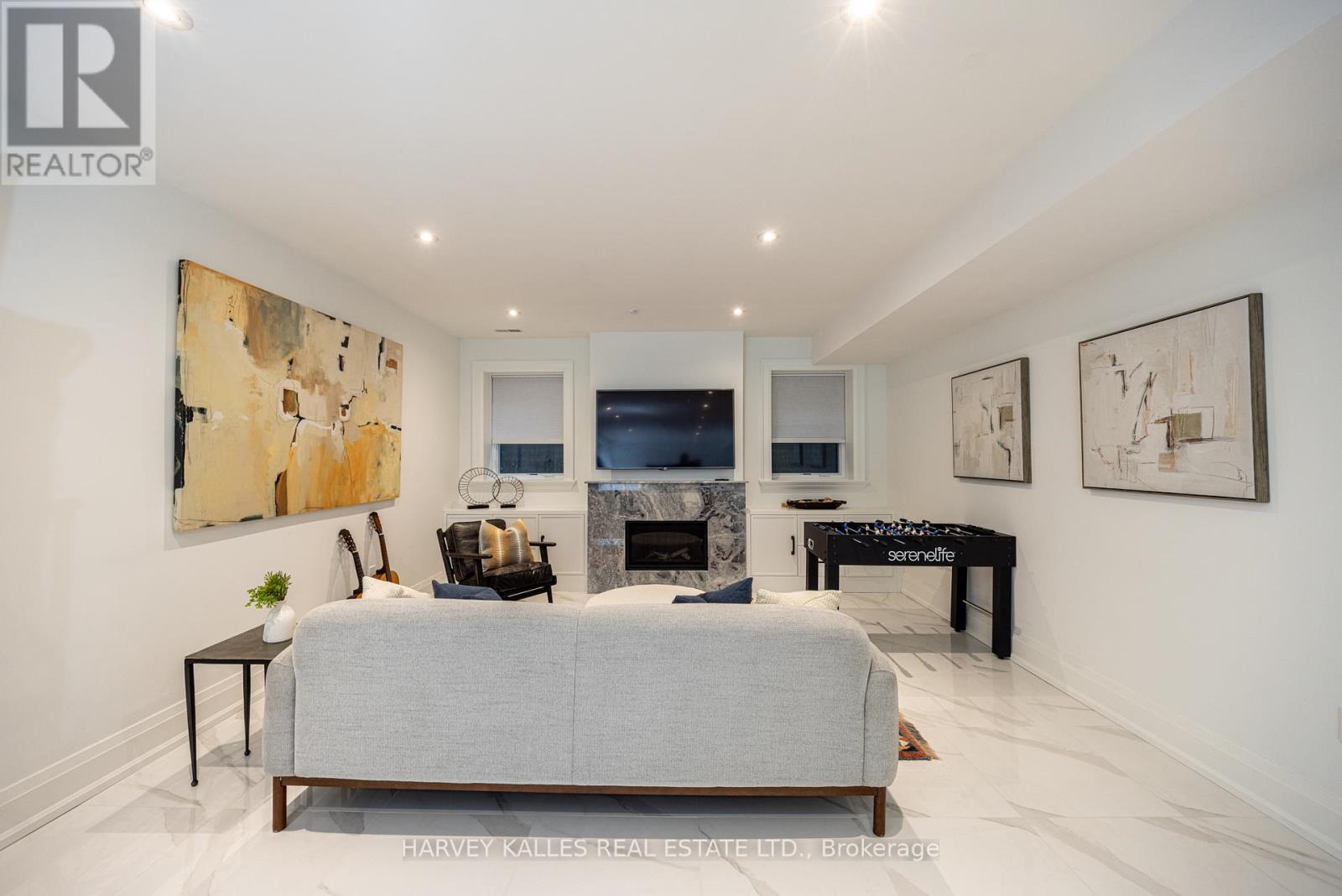 264 Cortleigh Boulevard, Toronto, Ontario  M5N 1P7 - Photo 42 - C12909036