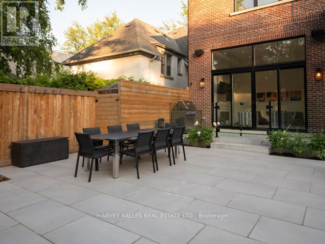 264 Cortleigh Boulevard, Toronto, Ontario  M5N 1P7 - Photo 47 - C12909036