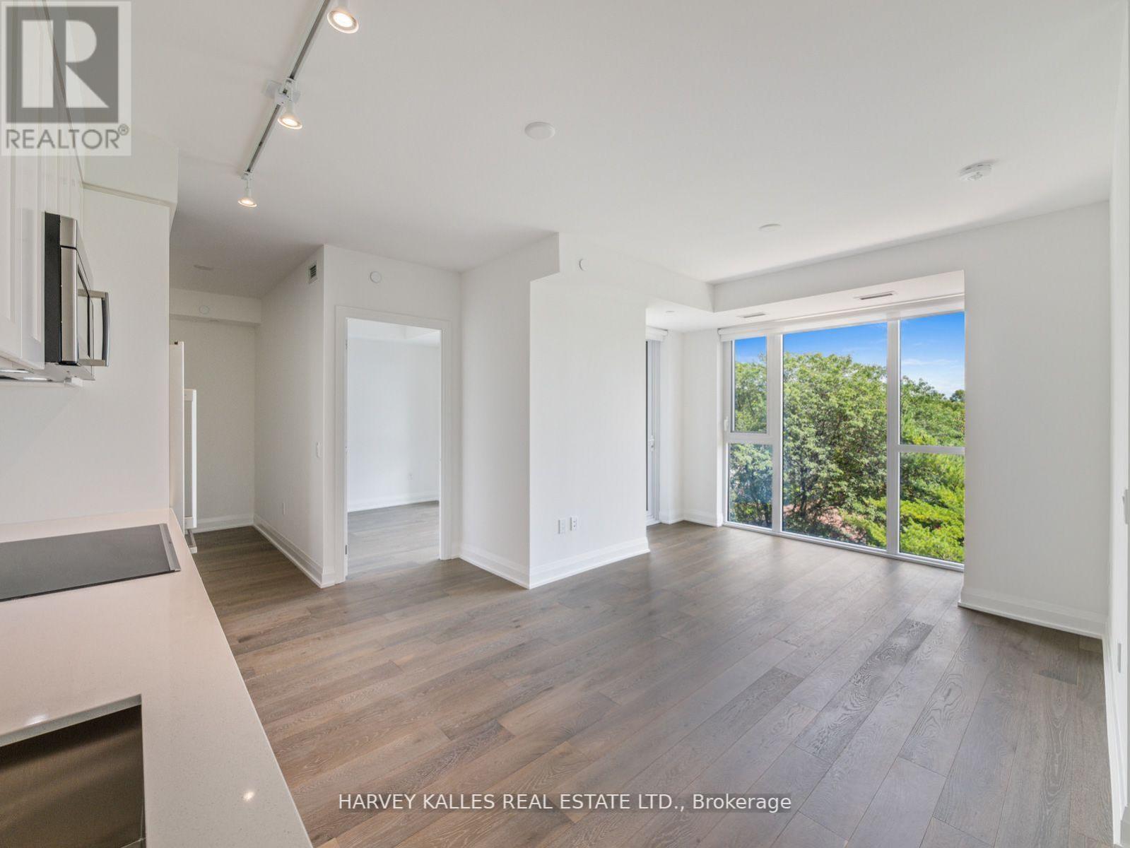 507 - 293 The Kingsway, Toronto, Ontario  M9A 0E8 - Photo 2 - W12908862