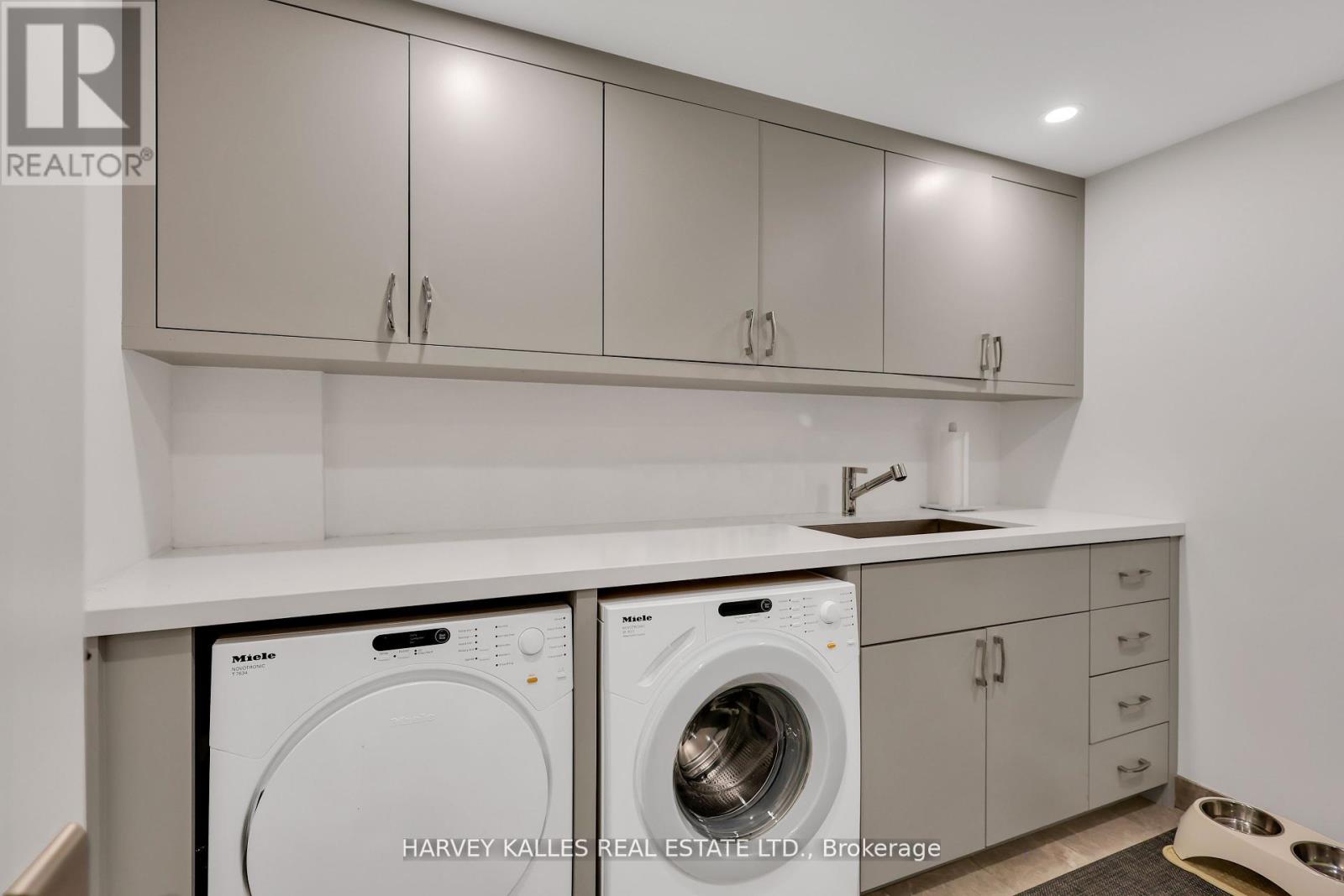 324-325 - 40 Sylvan Valley Way, Toronto, Ontario  M5M 4M3 - Photo 32 - C12909502