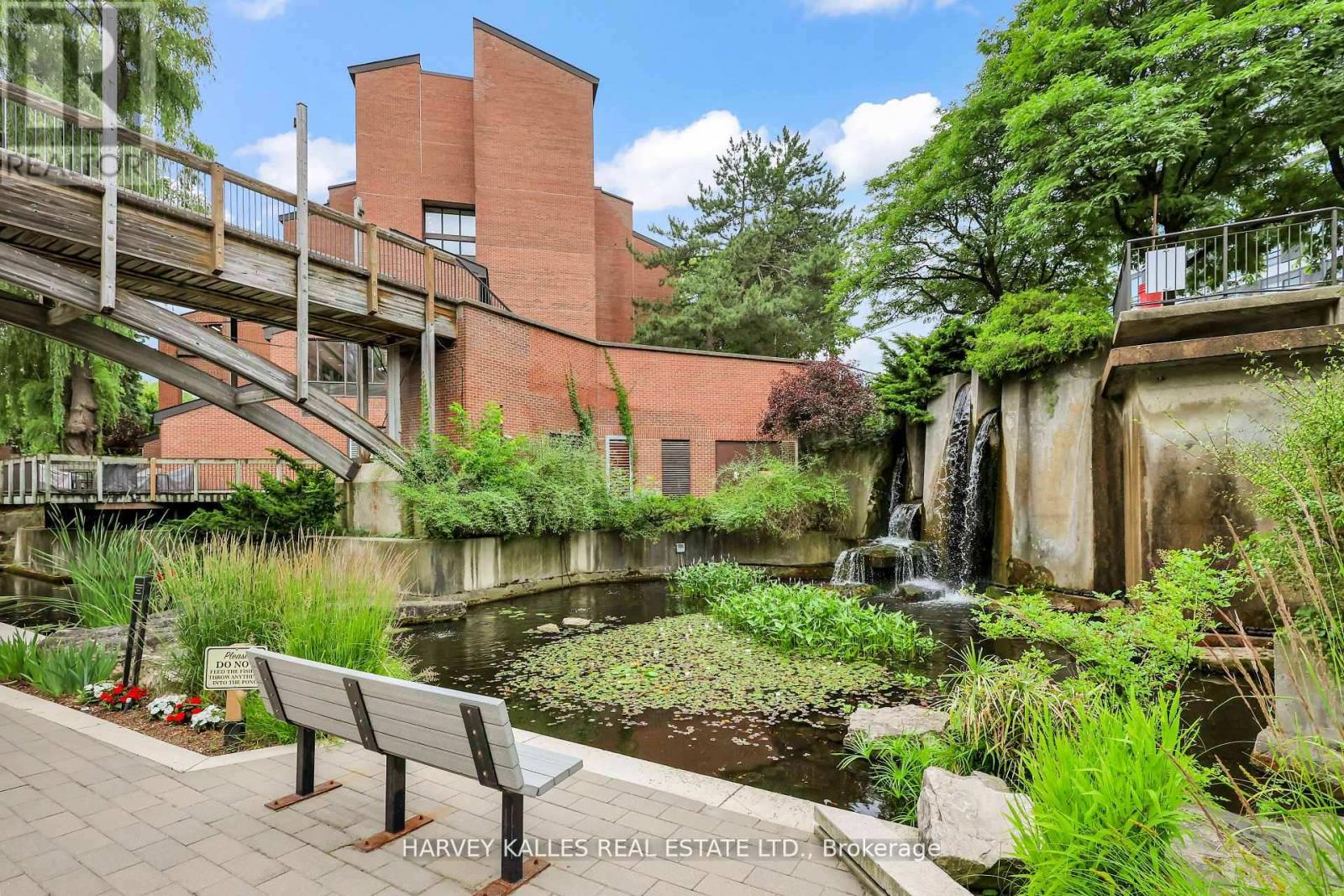 324-325 - 40 Sylvan Valley Way, Toronto, Ontario  M5M 4M3 - Photo 38 - C12909502