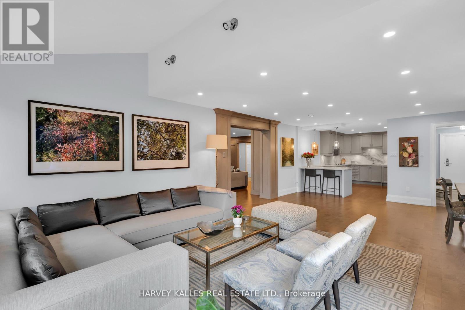 324-325 - 40 Sylvan Valley Way, Toronto, Ontario  M5M 4M3 - Photo 8 - C12909502