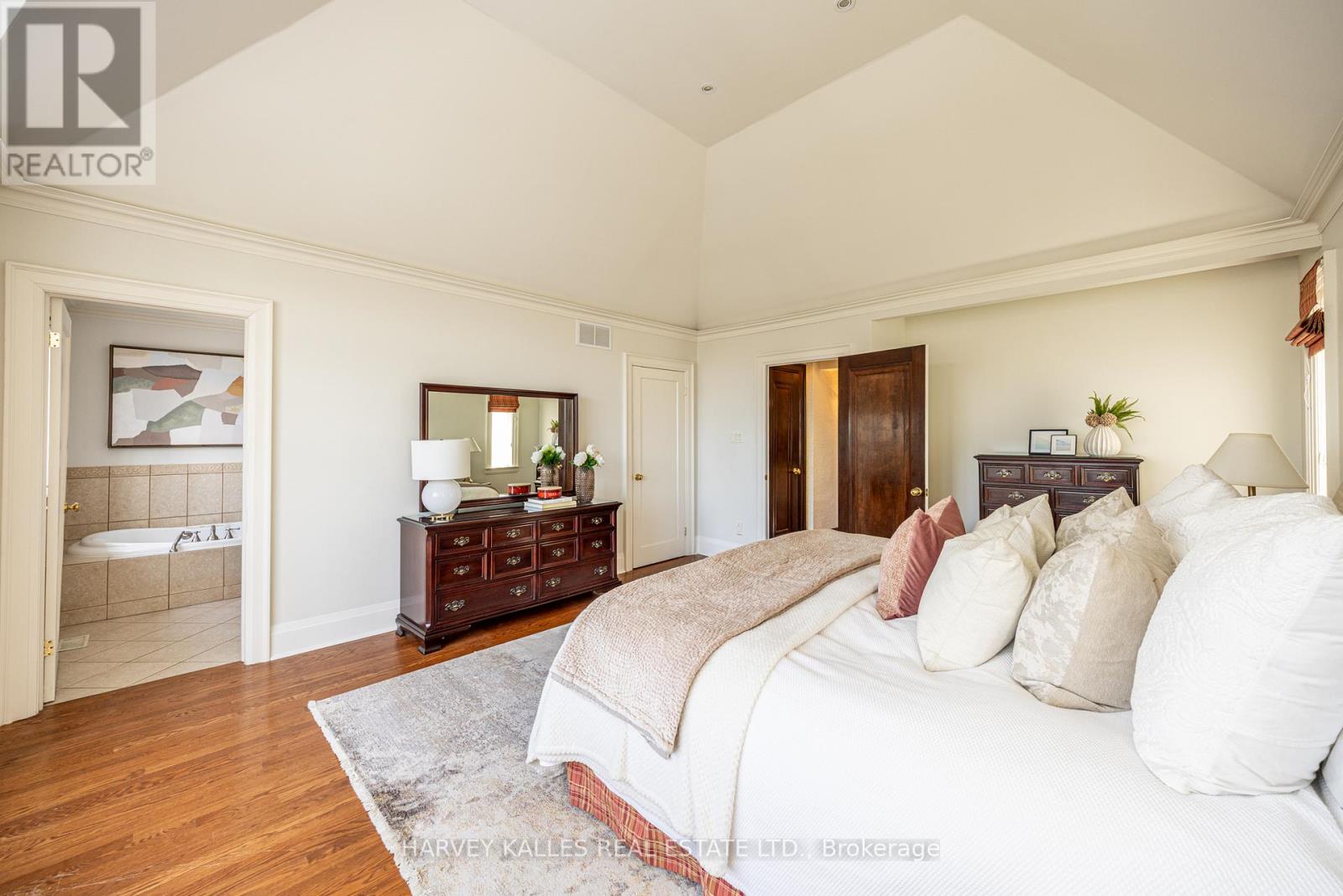 34 Tarlton Road, Toronto, Ontario  M5P 2M4 - Photo 31 - C12909662