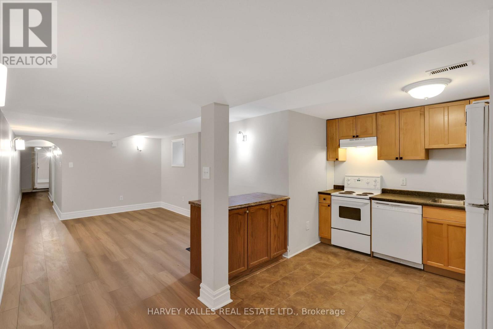 244 Markham Street, Toronto, Ontario  M6J 2G6 - Photo 33 - C12909958