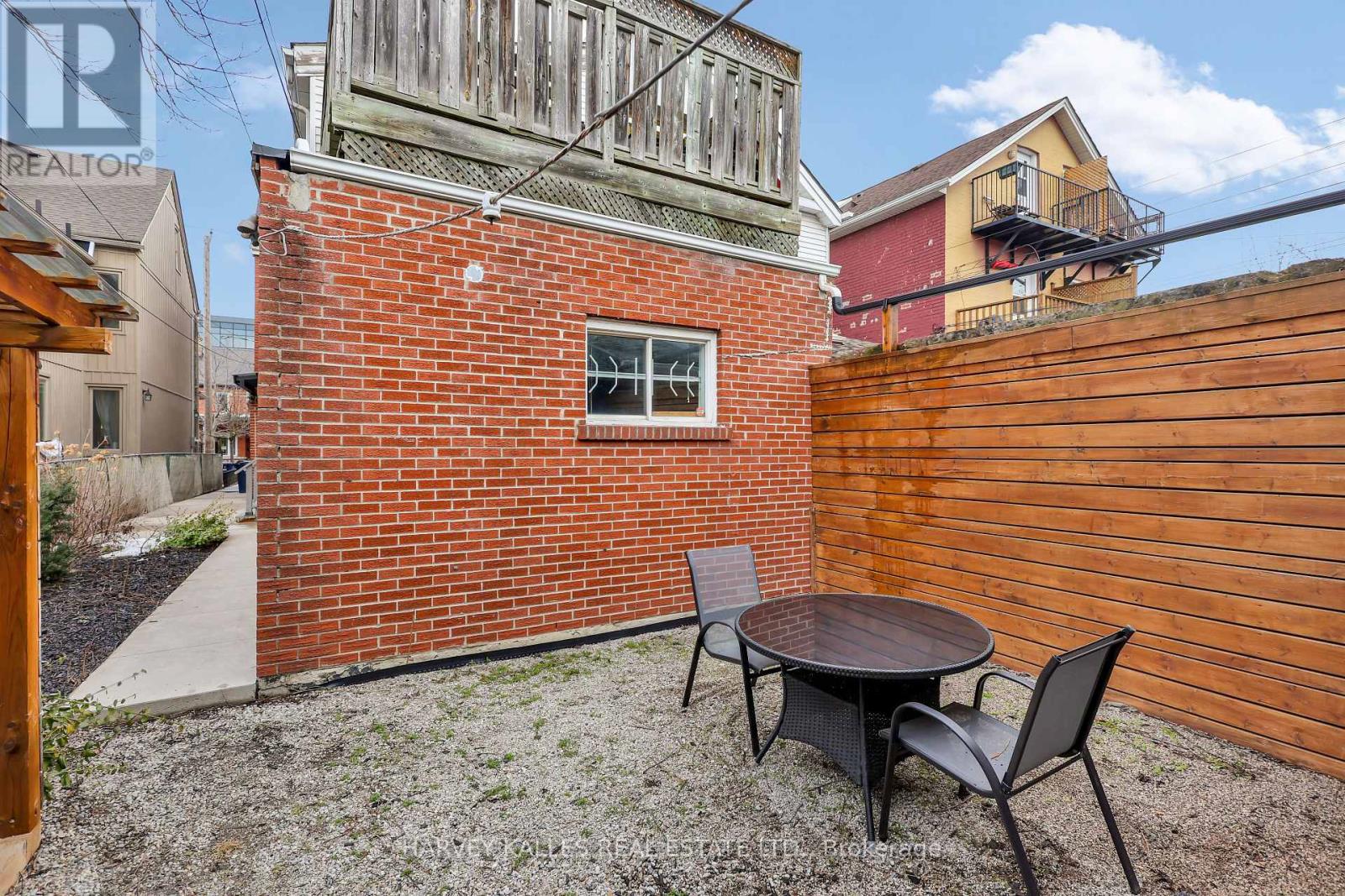 244 Markham Street, Toronto, Ontario  M6J 2G6 - Photo 45 - C12909958