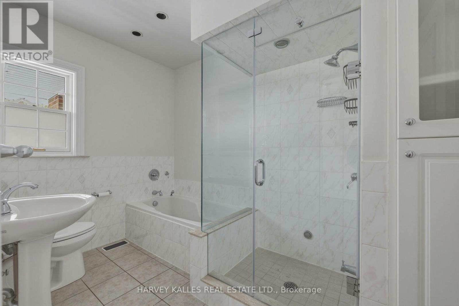 530 Blythwood Road, Toronto, Ontario  M4N 1B3 - Photo 27 - C12910180