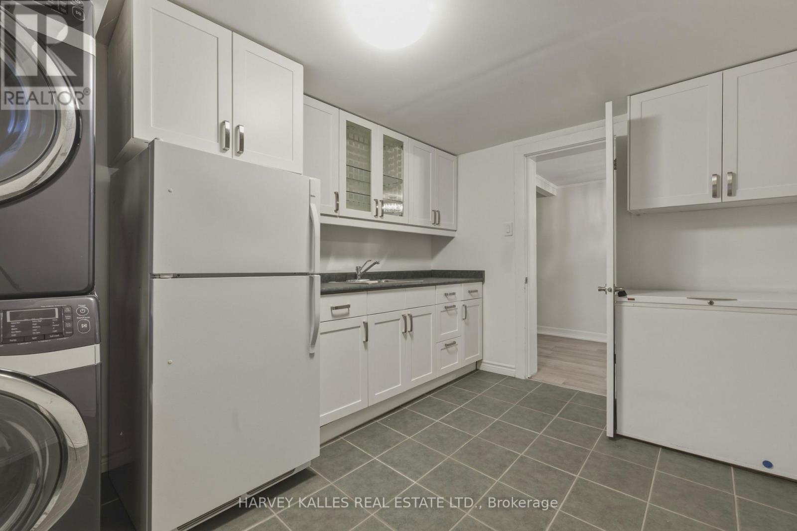 530 Blythwood Road, Toronto, Ontario  M4N 1B3 - Photo 37 - C12910180