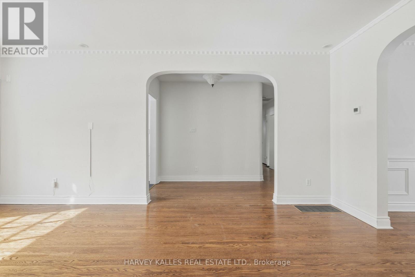 530 Blythwood Road, Toronto, Ontario  M4N 1B3 - Photo 6 - C12910180