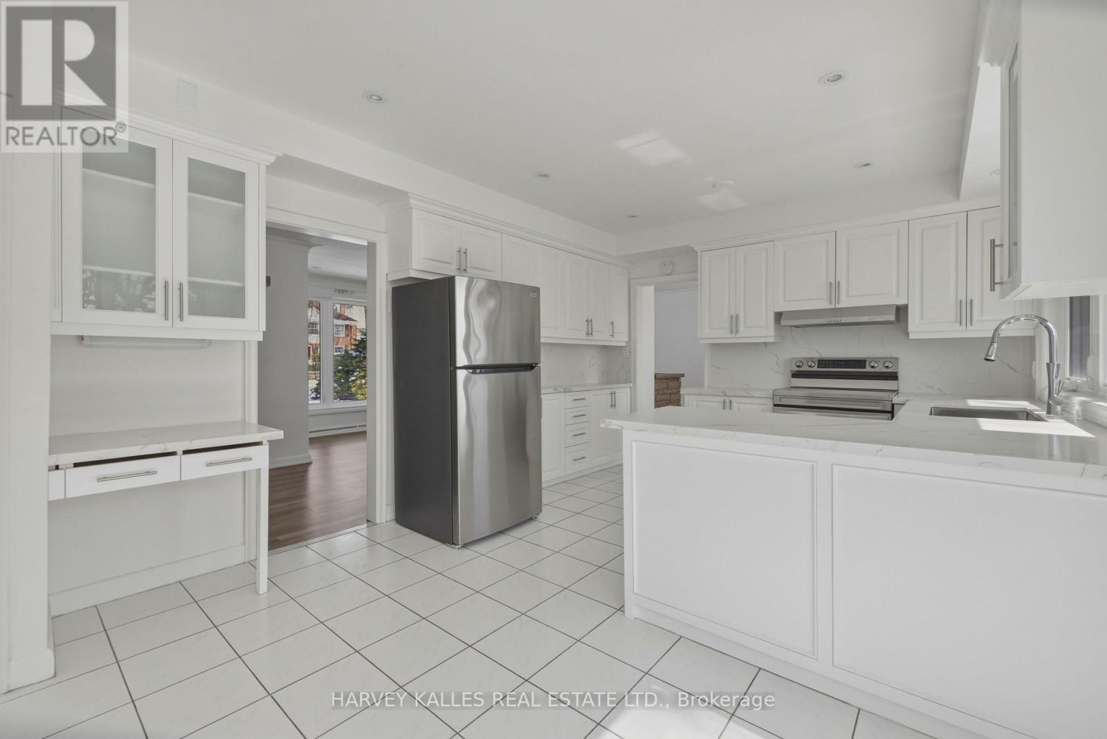 537 Blythwood Road, Toronto, Ontario  M4N 1B4 - Photo 17 - C12910194