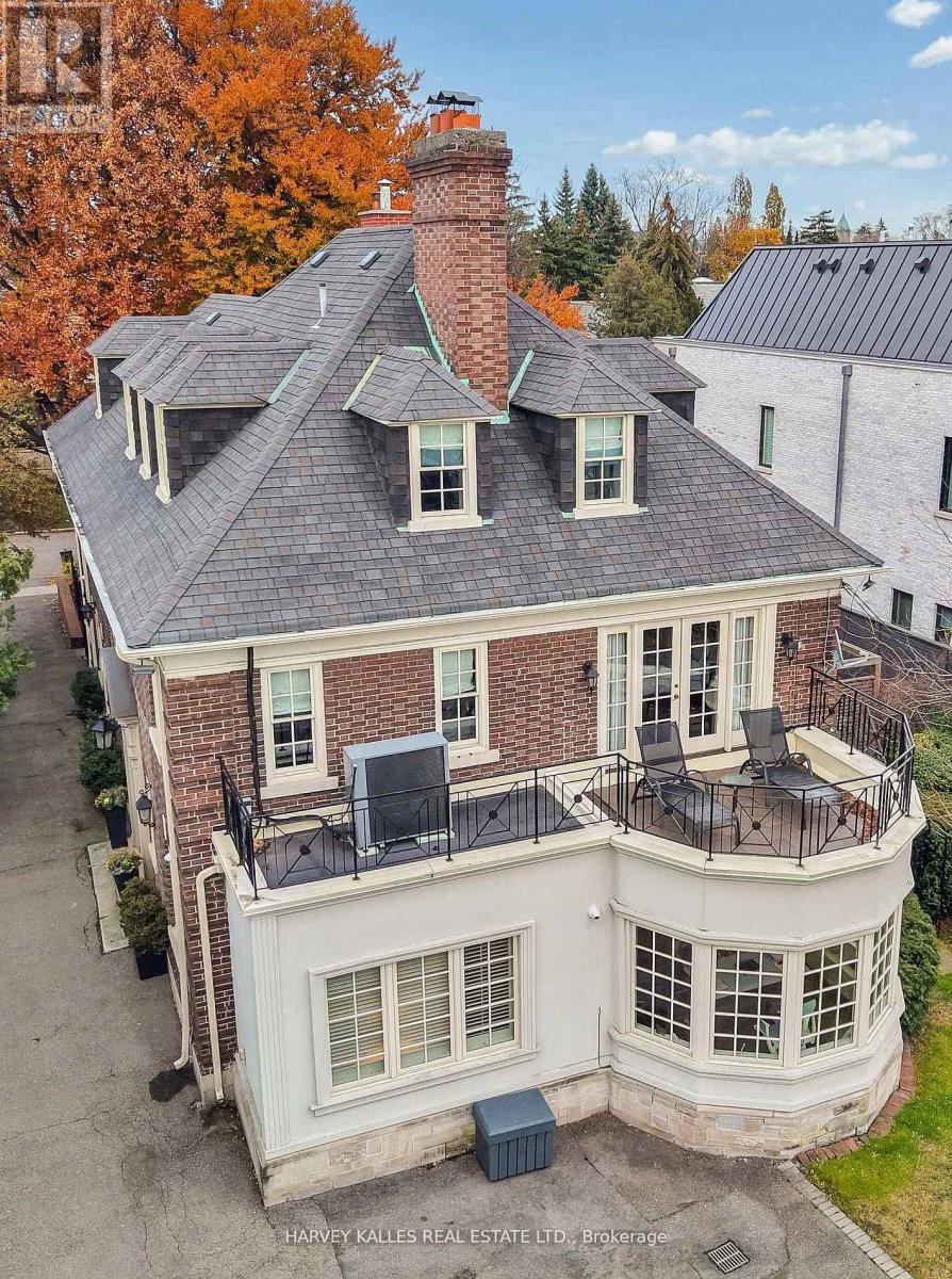 444 Russell Hill Road, Toronto, Ontario  M5P 2S5 - Photo 2 - C12910216