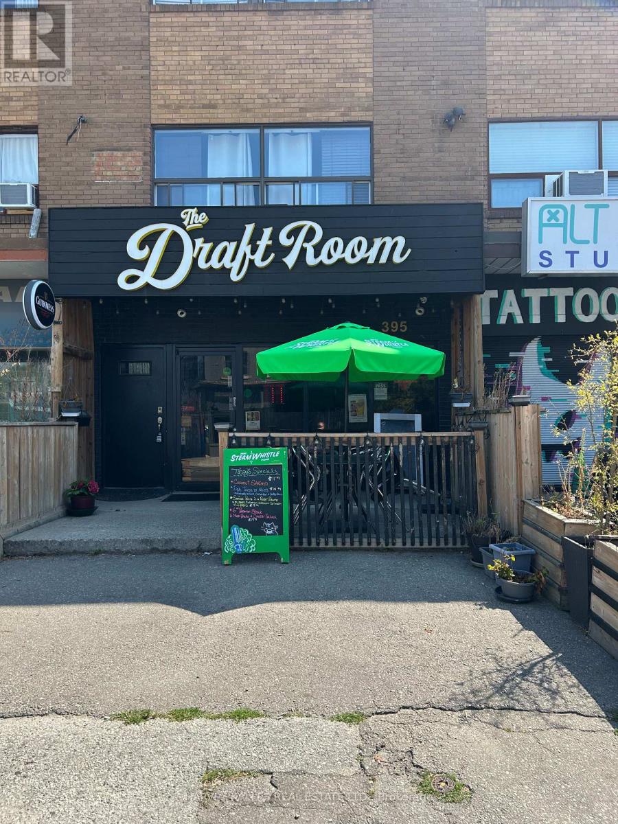 395 KEELE STREET, Toronto, Ontario