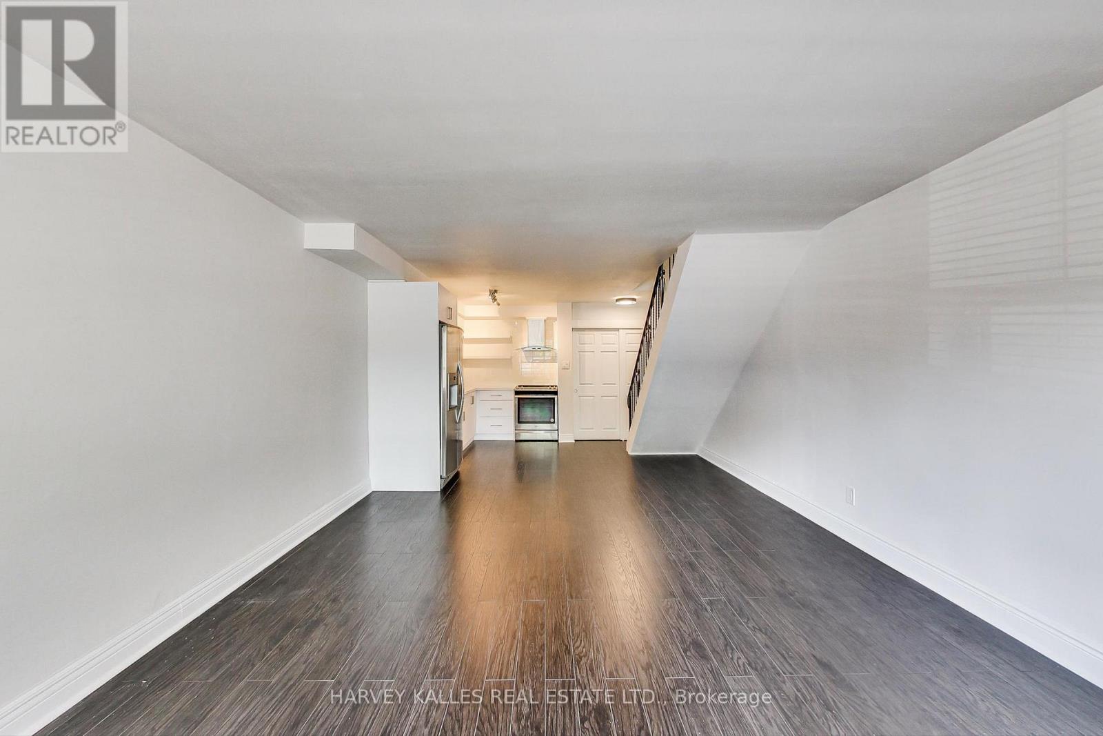 395 Keele Street, Toronto, Ontario  M6P 2K9 - Photo 23 - W12910722