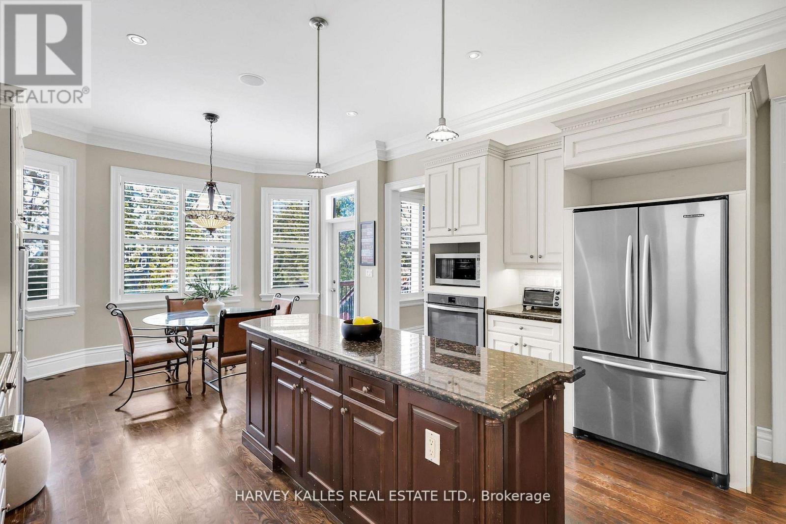 76 Dunblaine Avenue, Toronto, Ontario  M5M 2S1 - Photo 15 - C12916510