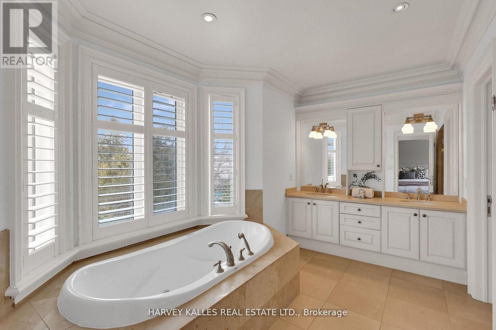 76 Dunblaine Avenue, Toronto, Ontario  M5M 2S1 - Photo 36 - C12916510