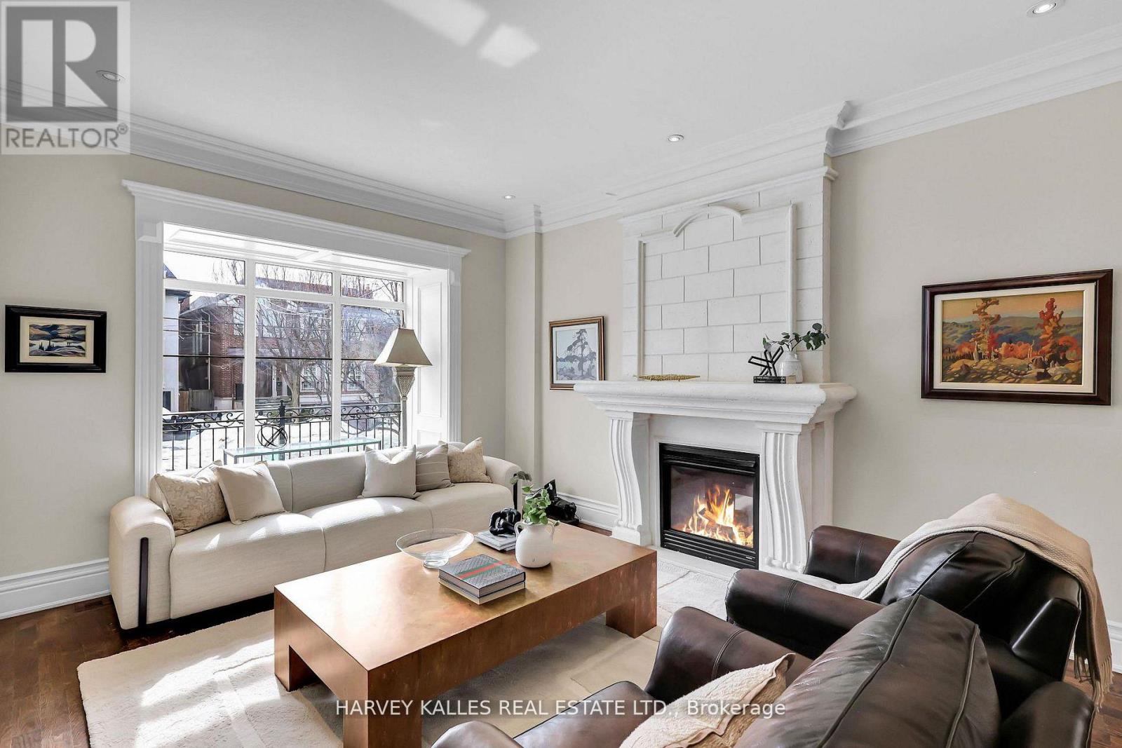 76 Dunblaine Avenue, Toronto, Ontario  M5M 2S1 - Photo 7 - C12916510