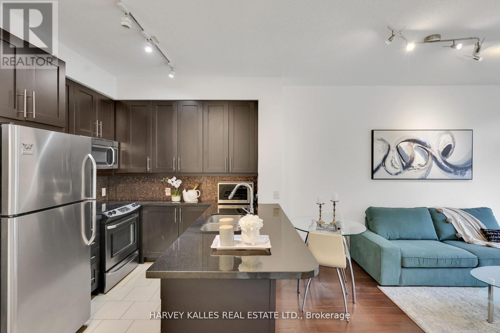 305 - 17 Ruddington Drive, Toronto, Ontario  M2K 0A8 - Photo 9 - C12916620