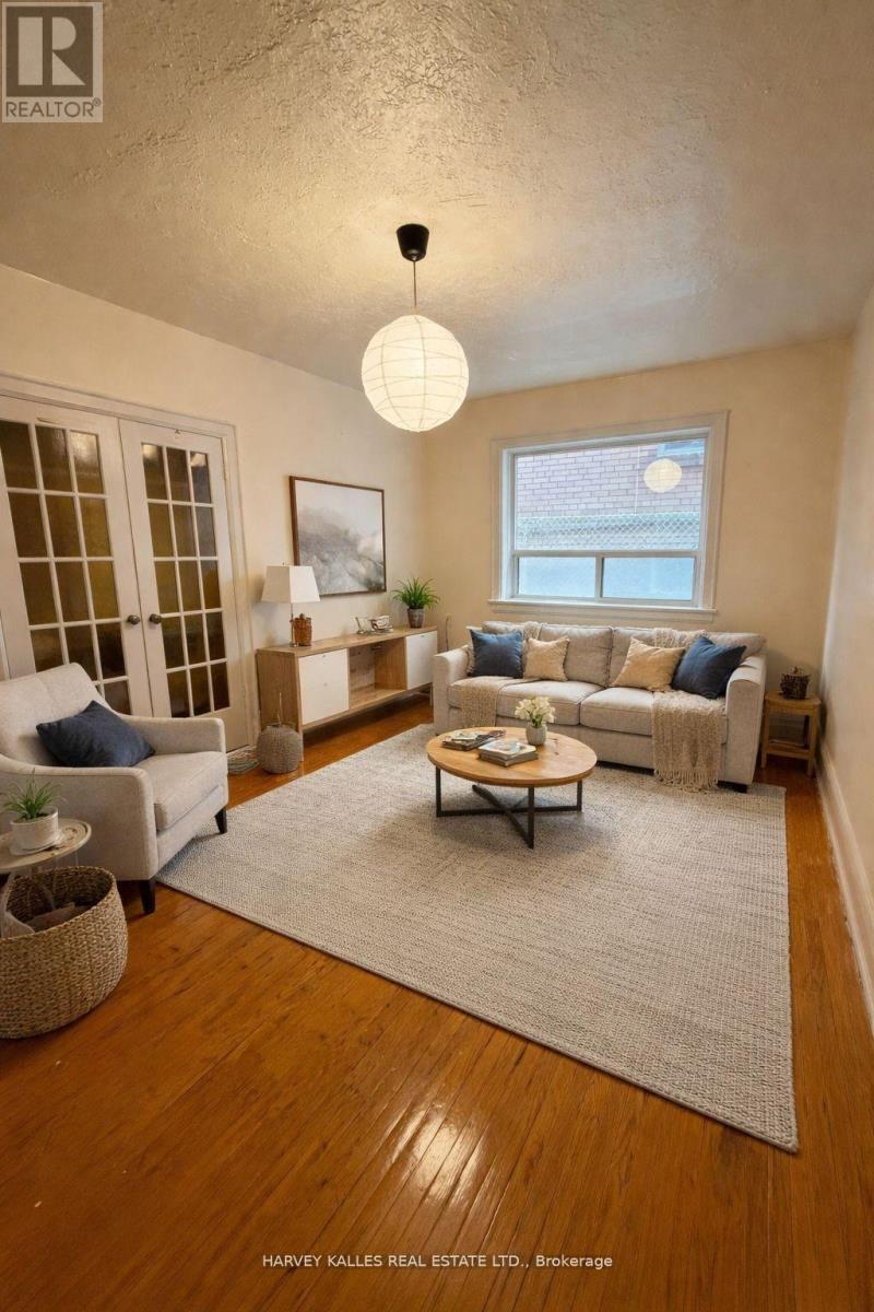 UNIT#103 - 105 KENWOOD AVENUE, Toronto, Ontario