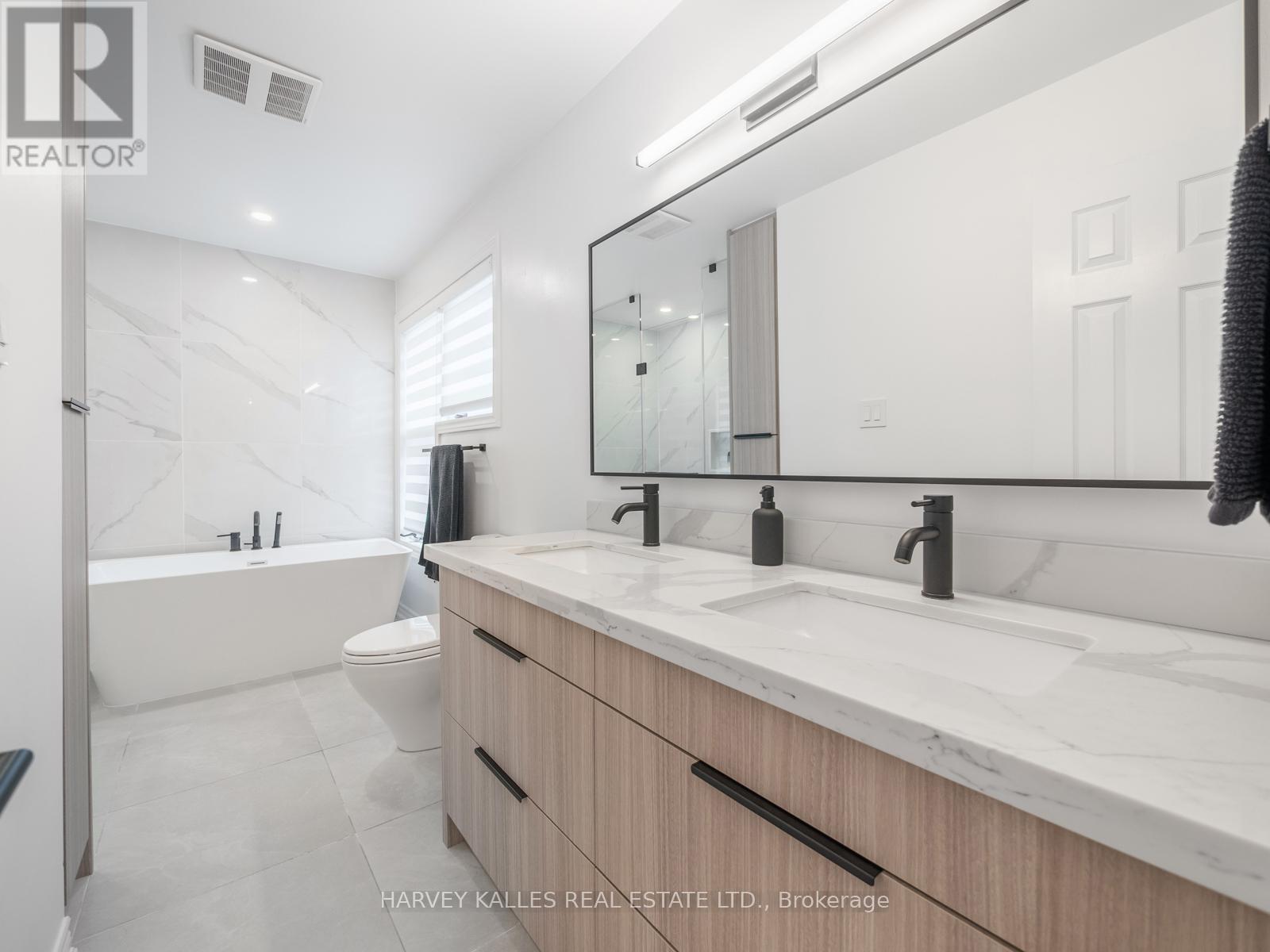 431 Douglas Avenue, Toronto, Ontario  M5M 1H3 - Photo 20 - C12918004