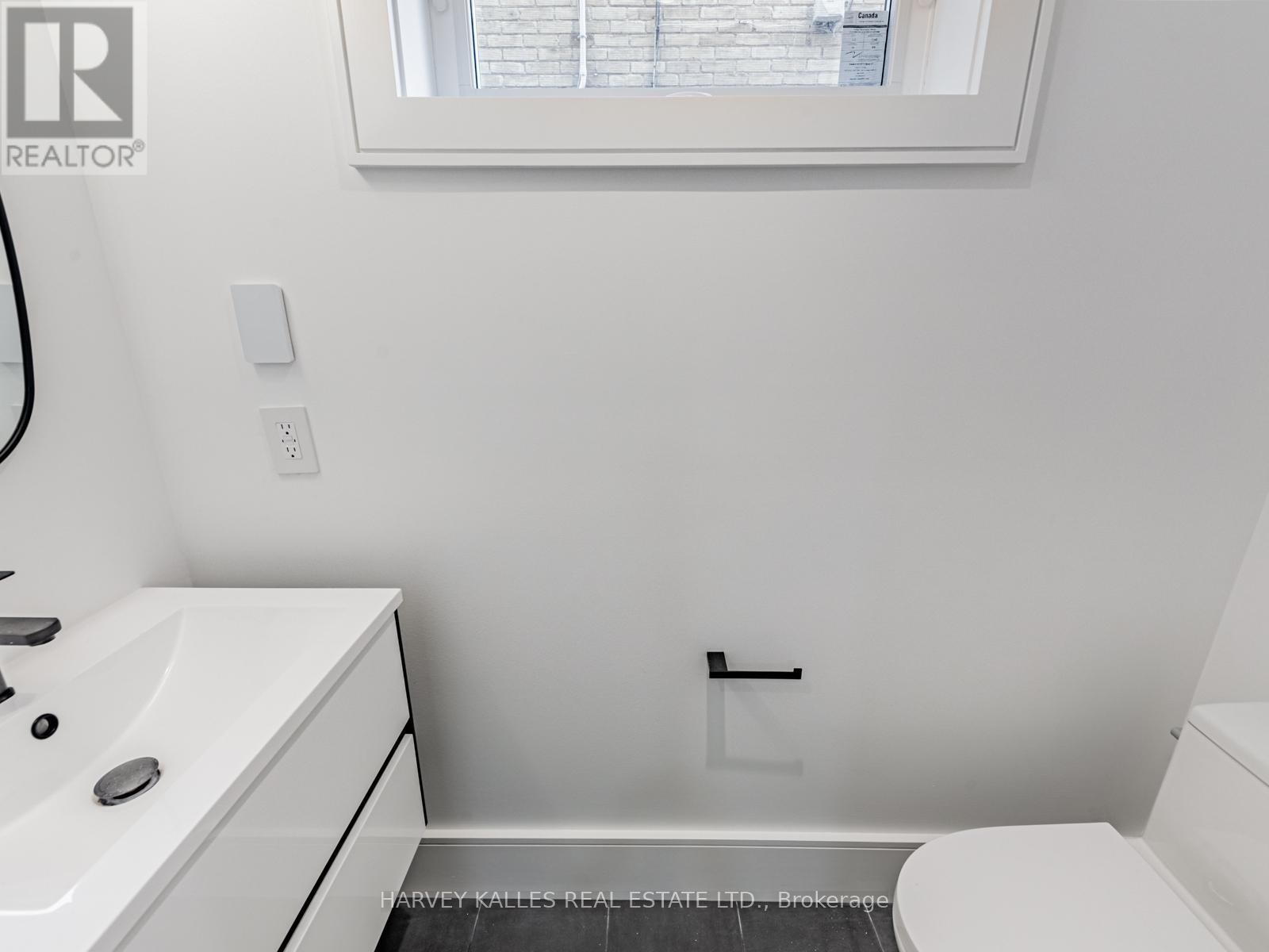 379 Winona Drive, Toronto, Ontario  M6C 3T4 - Photo 27 - C12918264