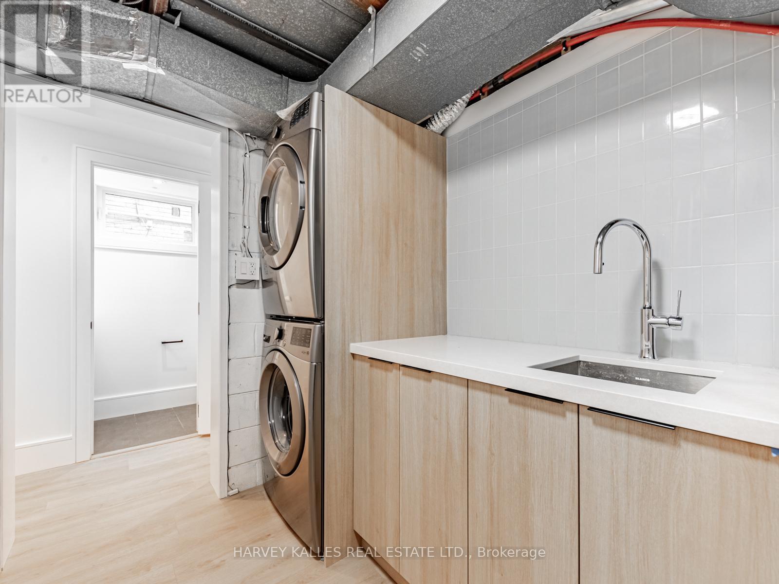 379 Winona Drive, Toronto, Ontario  M6C 3T4 - Photo 39 - C12918264