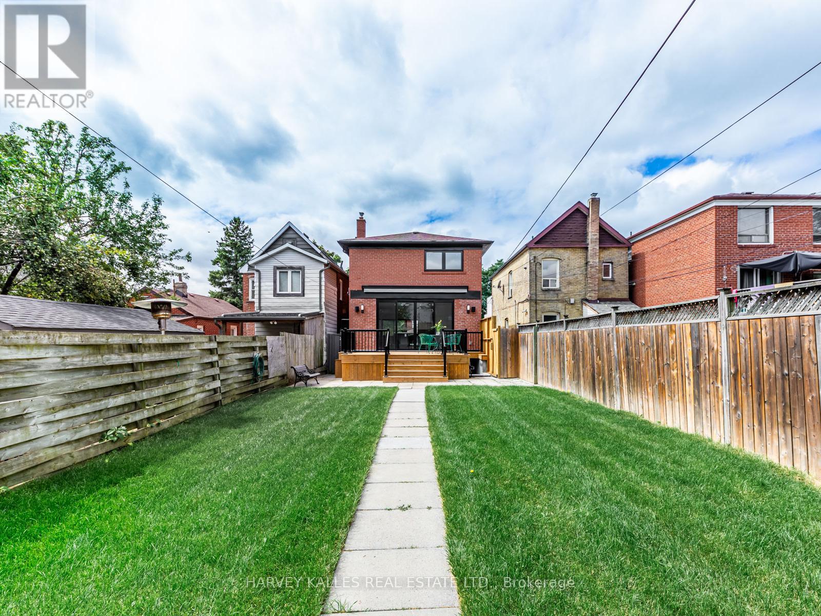 379 Winona Drive, Toronto, Ontario  M6C 3T4 - Photo 46 - C12918264