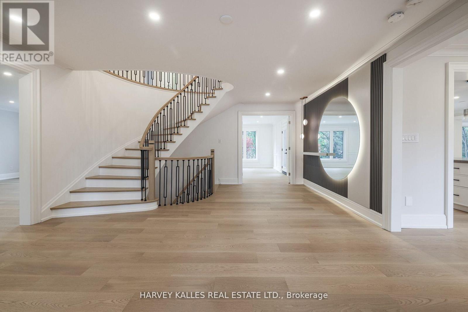 34 Fifeshire Road, Toronto, Ontario  M2L 2G6 - Photo 5 - C12918440