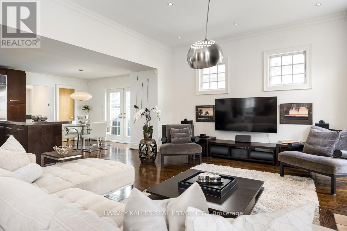 85 Kimbark Boulevard, Toronto, Ontario M5N 2X9 - Photo 13 - C12918472