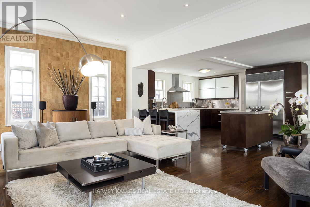 85 Kimbark Boulevard, Toronto, Ontario M5N 2X9 - Photo 14 - C12918472