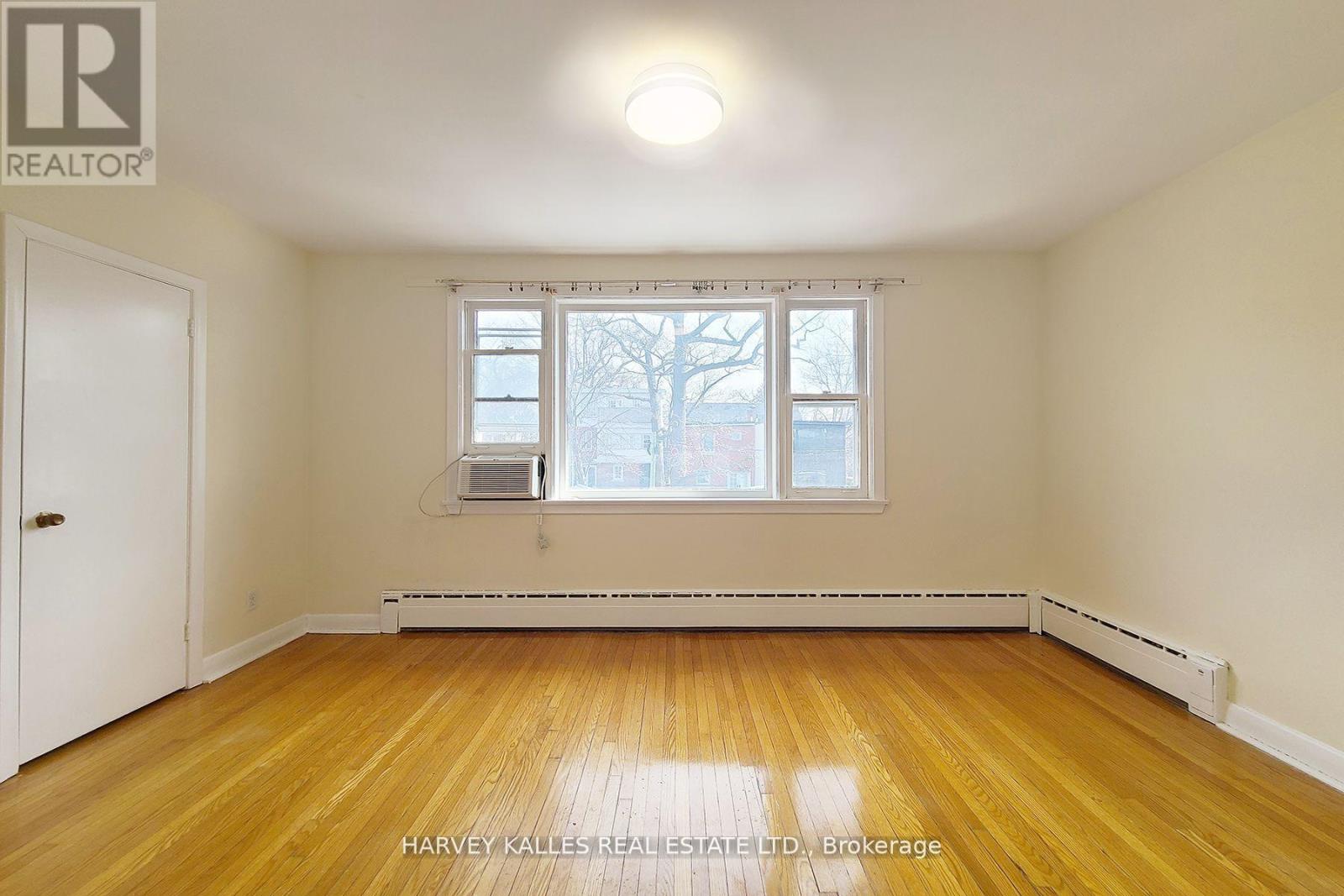 103 & 105 Gilmour Avenue, Toronto, Ontario  M6P 3B2 - Photo 16 - W12918646