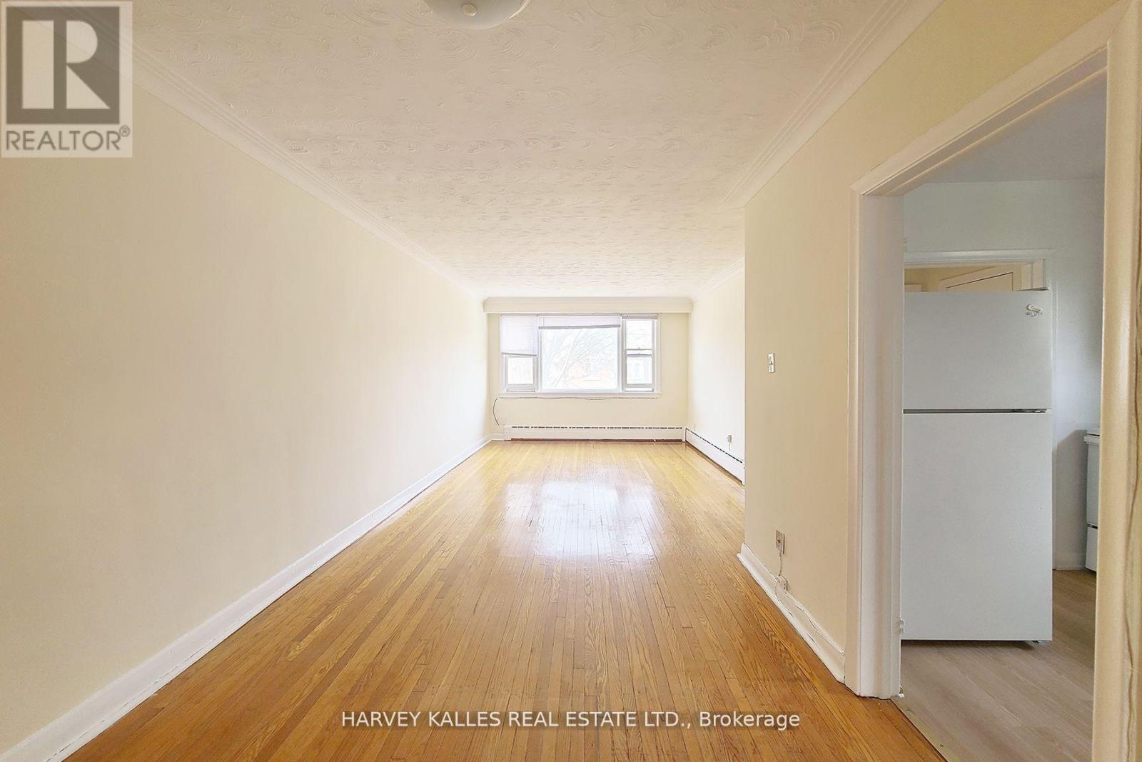 103 & 105 Gilmour Avenue, Toronto, Ontario  M6P 3B2 - Photo 5 - W12918646