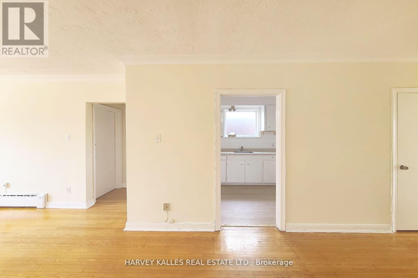 103 & 105 Gilmour Avenue, Toronto, Ontario  M6P 3B2 - Photo 6 - W12918646