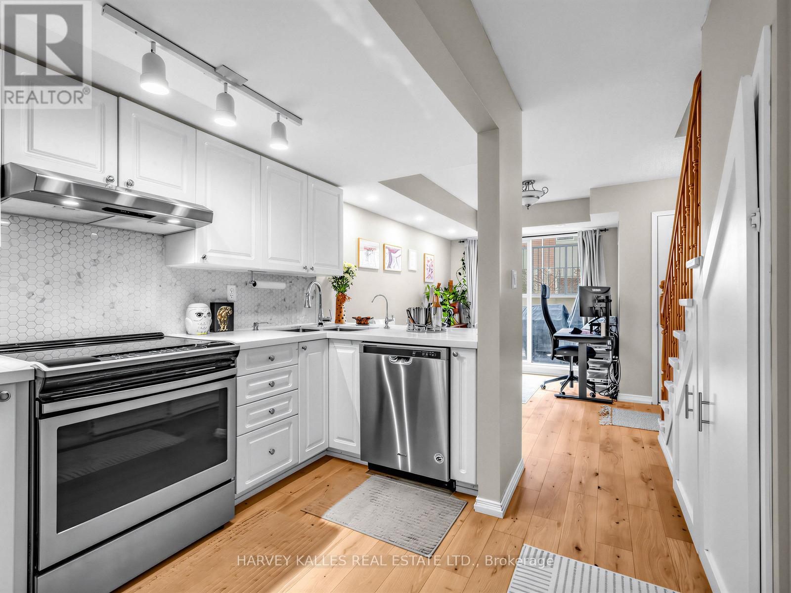 137 - 30 Merchant Lane, Toronto, Ontario  M6P 4J6 - Photo 10 - C12920252