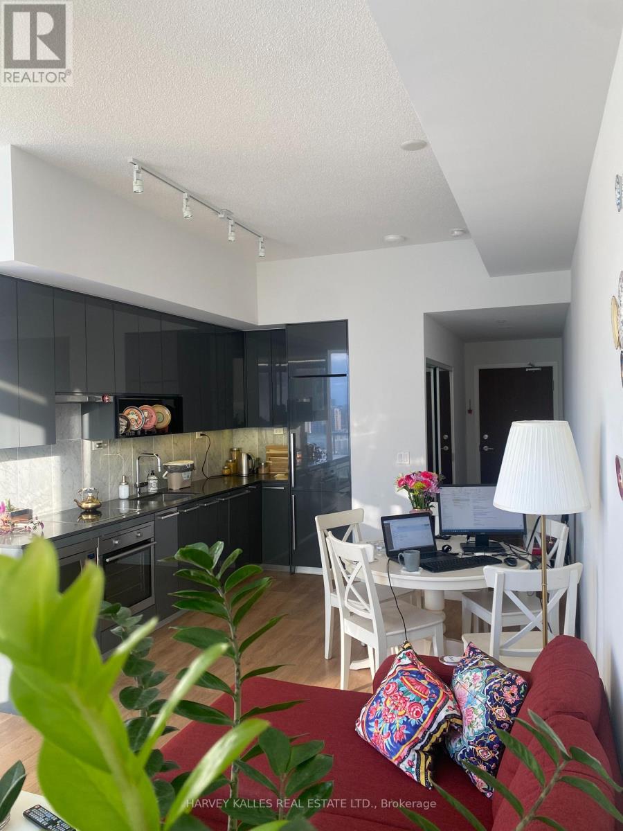 3202 - 115 Mcmahon Drive, Toronto, Ontario M2K 0E3 - Photo 5 - C12921168