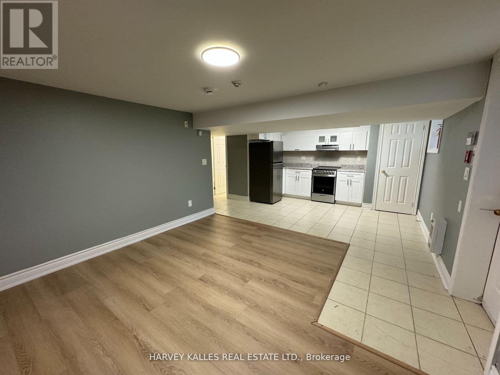 7 - 775 OSSINGTON AVENUE, Toronto, Ontario