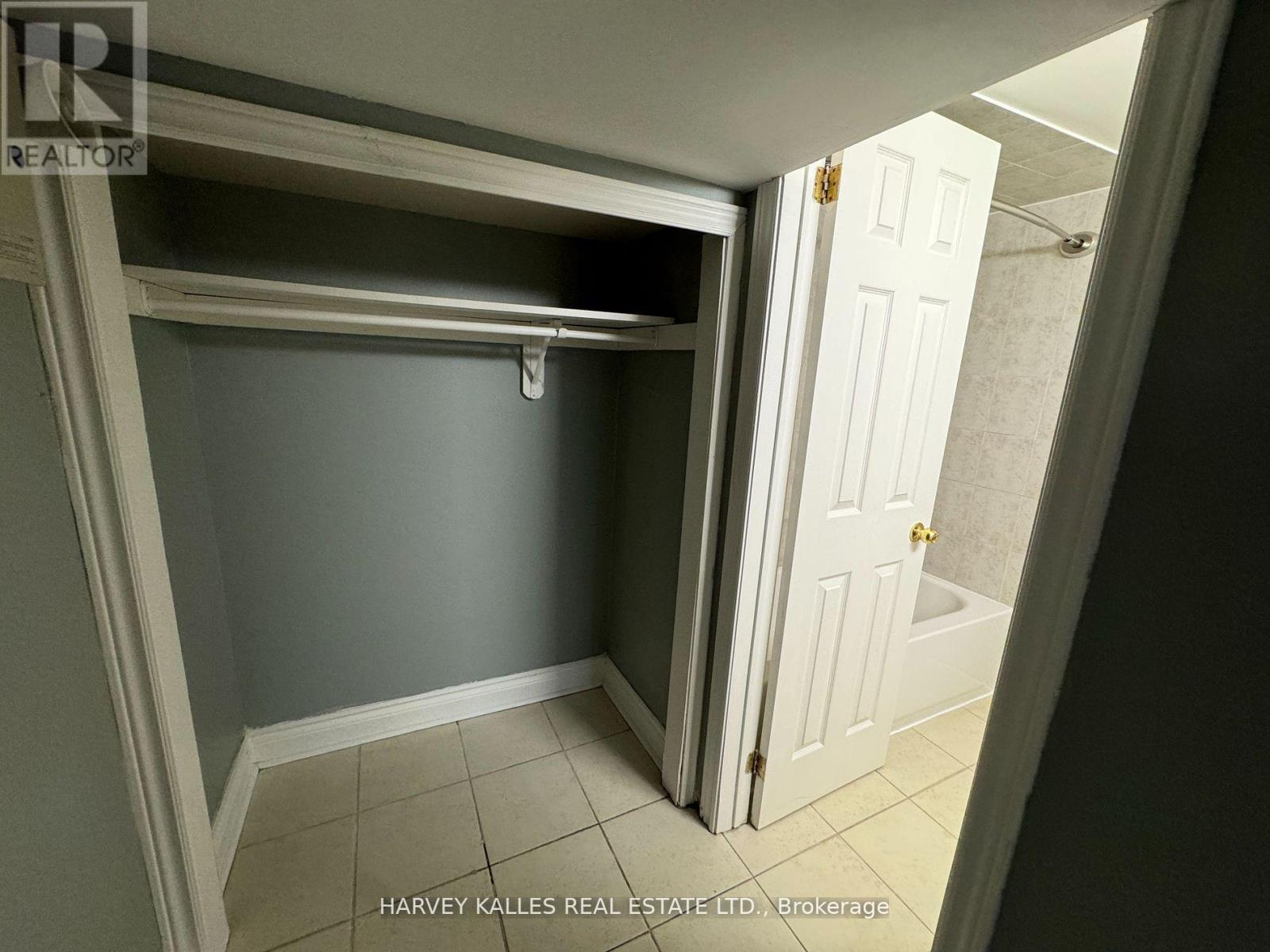 7 - 775 Ossington Avenue, Toronto, Ontario  M6G 3T8 - Photo 3 - W12921594