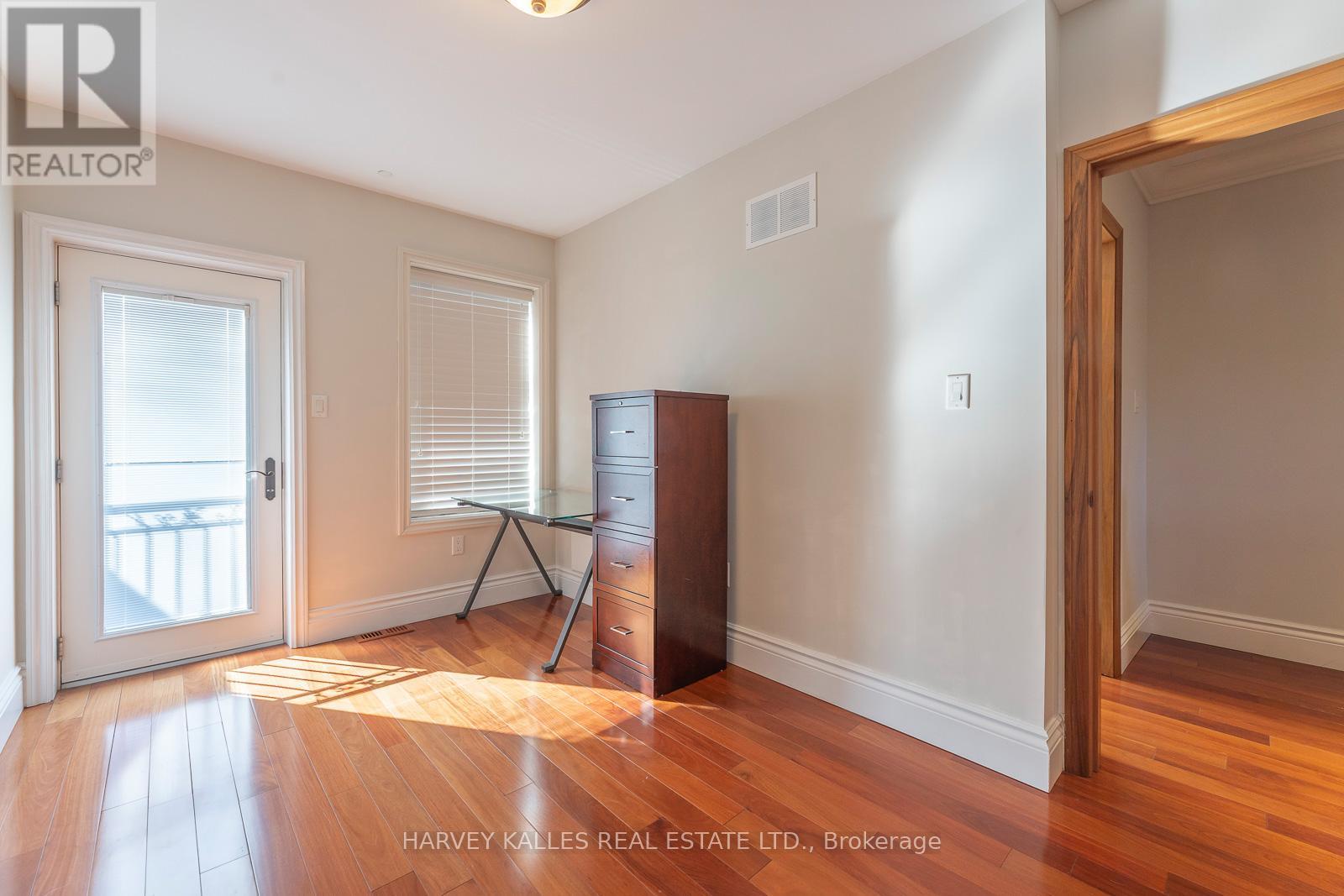 1107 Gerrard Street E, Toronto, Ontario  M4M 1Z9 - Photo 22 - E12922682