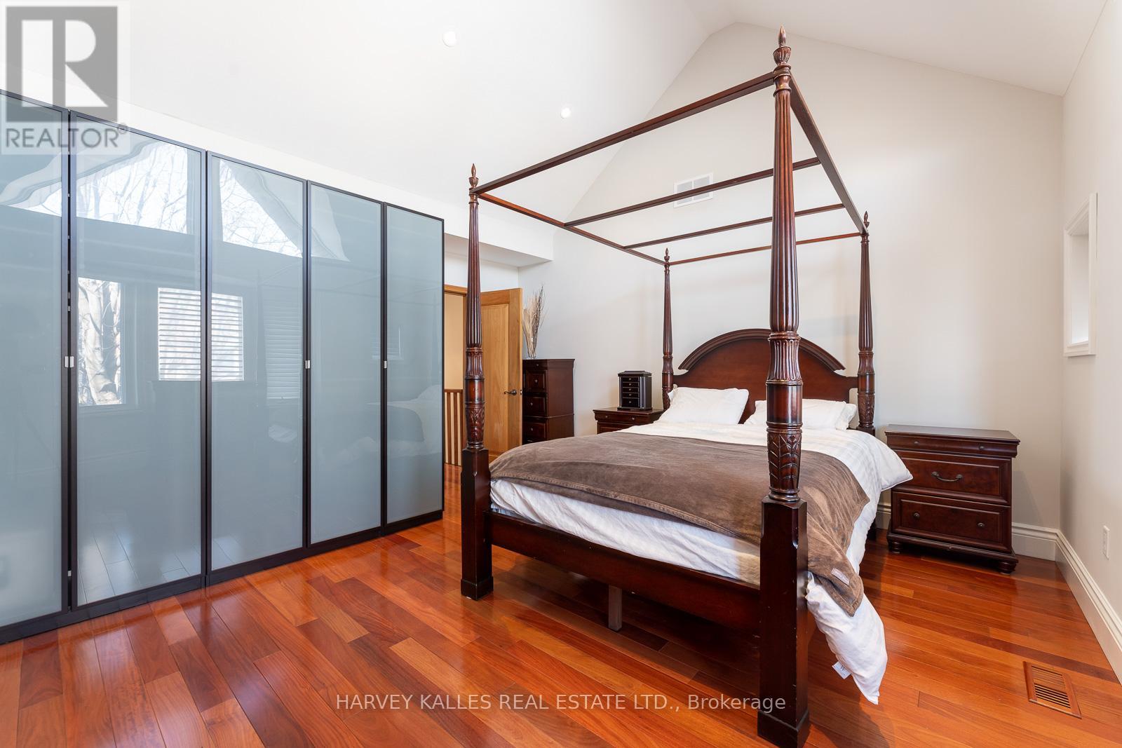 1107 Gerrard Street E, Toronto, Ontario  M4M 1Z9 - Photo 27 - E12922682