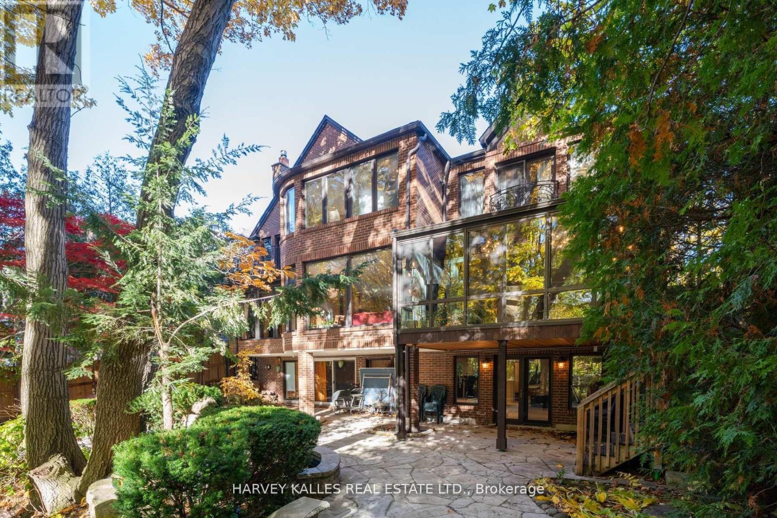 7 Ridgewood Road, Toronto, Ontario  M5P 1T4 - Photo 22 - C12929074
