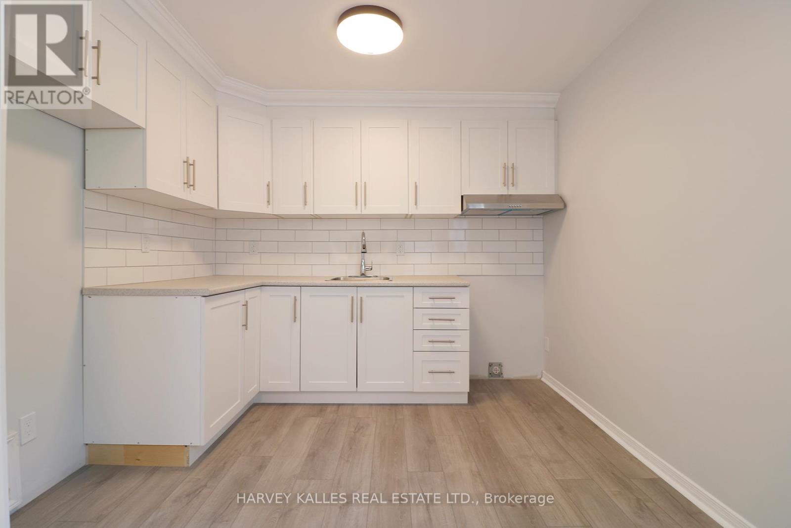 C - 201 Augusta Avenue, Toronto, Ontario M5T 2L4 - Photo 5 - C12949780