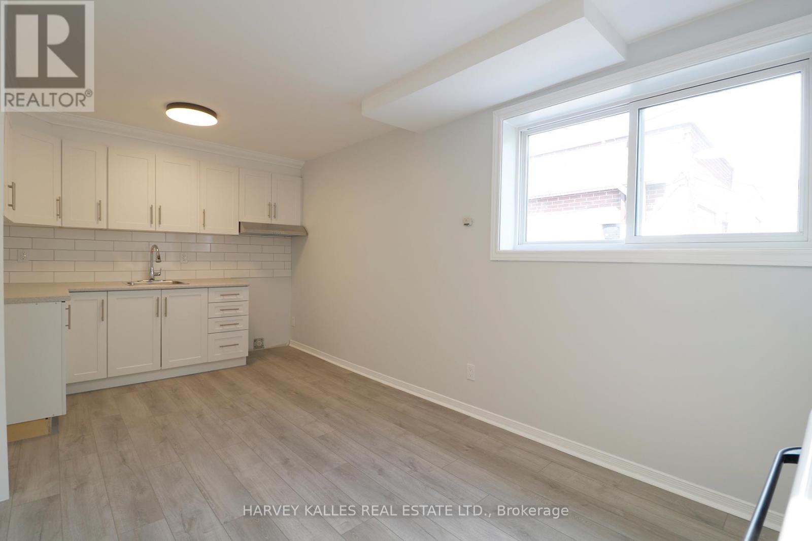 C - 201 Augusta Avenue, Toronto, Ontario M5T 2L4 - Photo 6 - C12949780