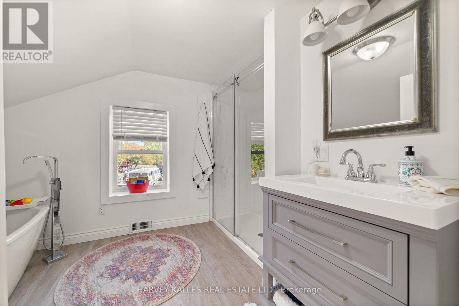 4427 County 8 Road, Prince Edward County, Ontario K0K 2T0 - Photo 15 - X12971816